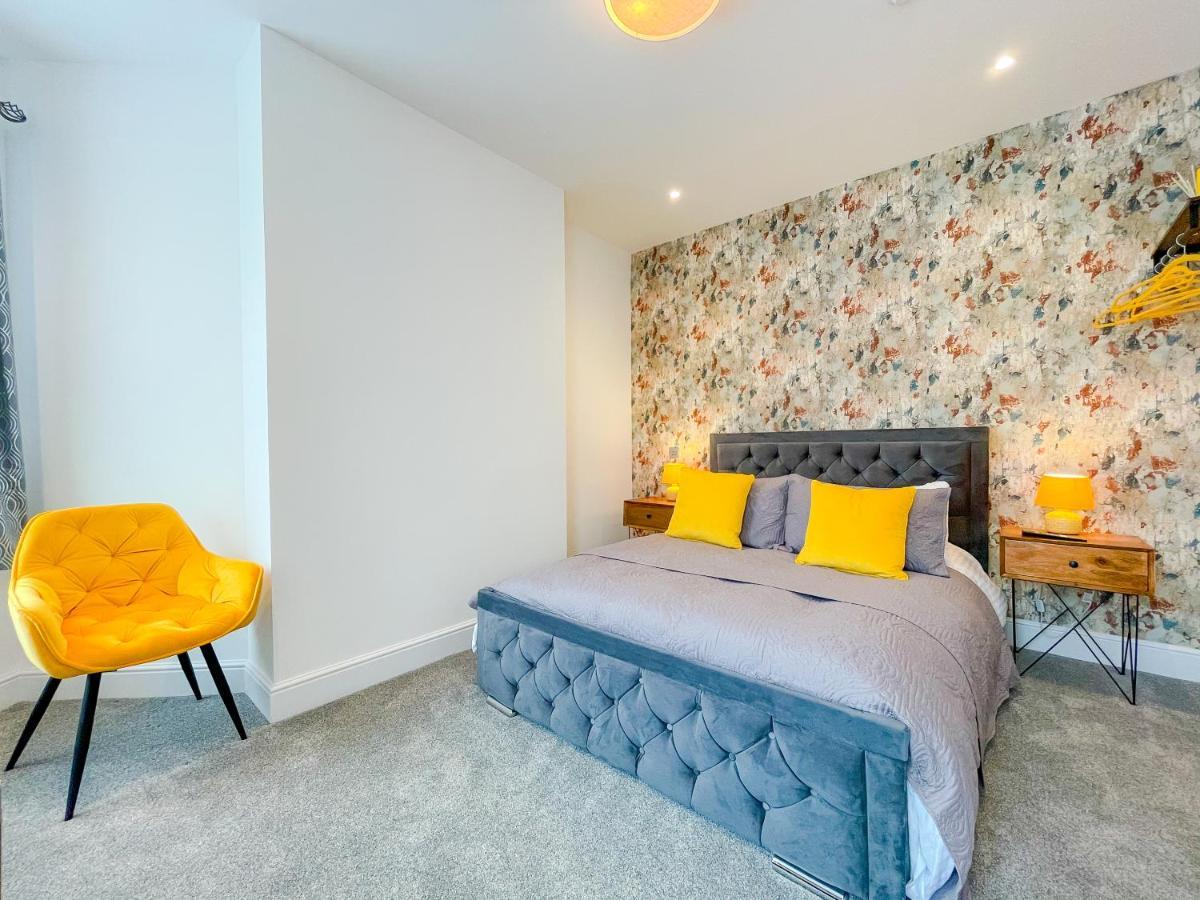 Отель 46 Ashfield Rd, Олтрингем Экстерьер фото